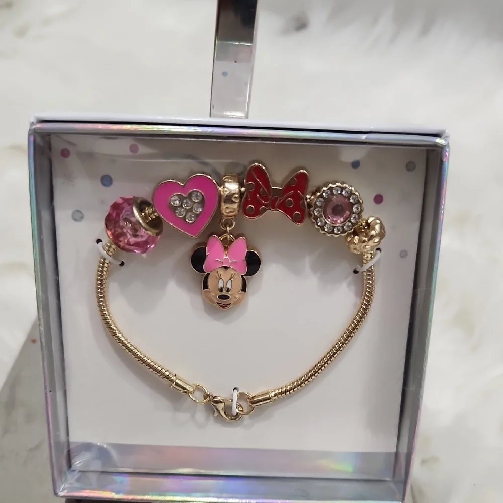 💕▪️Disney▪️ Minnie Mouse Charm Bracelet with Pink and Gold Accents